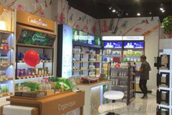 小資生活573分店隆重開業 小資生活573分店隆重開業