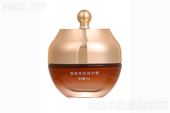 駱氏妃煥顏亮膚修護(hù)霜 駱氏妃煥顏亮膚修護(hù)霜